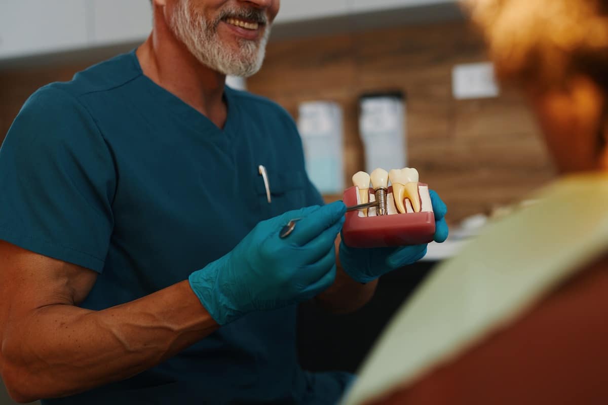 dental-implant-healing-timeline-in-el-paso-tx dental implant healing timeline in el paso tx