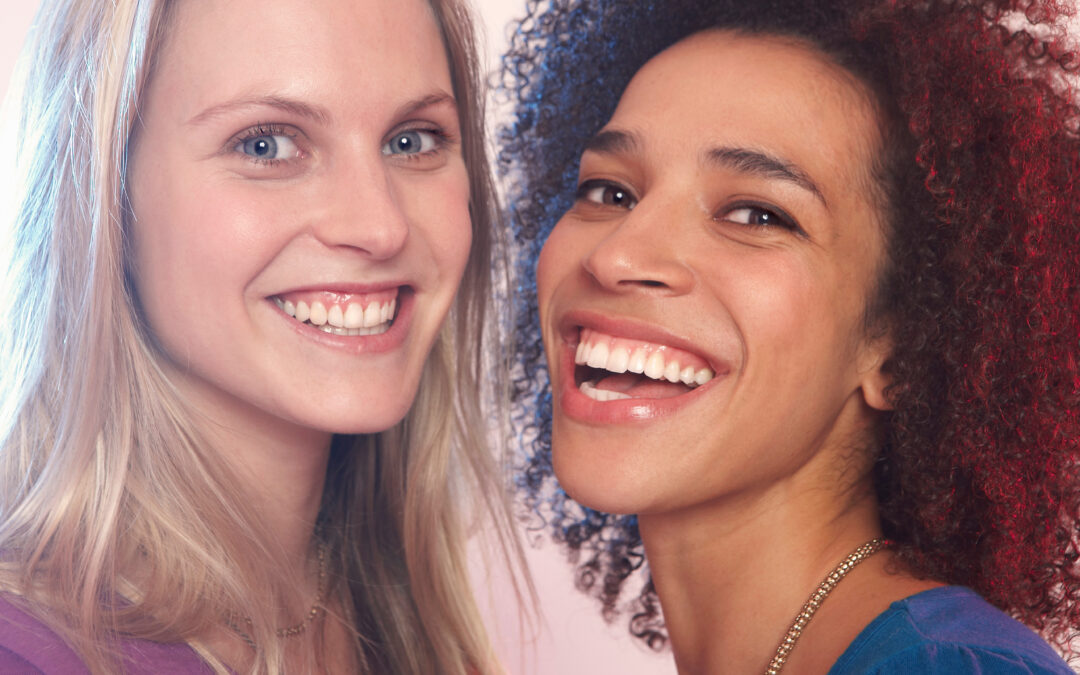 Your Wedding’s Here: When to Start Teeth Whitening Treatment
